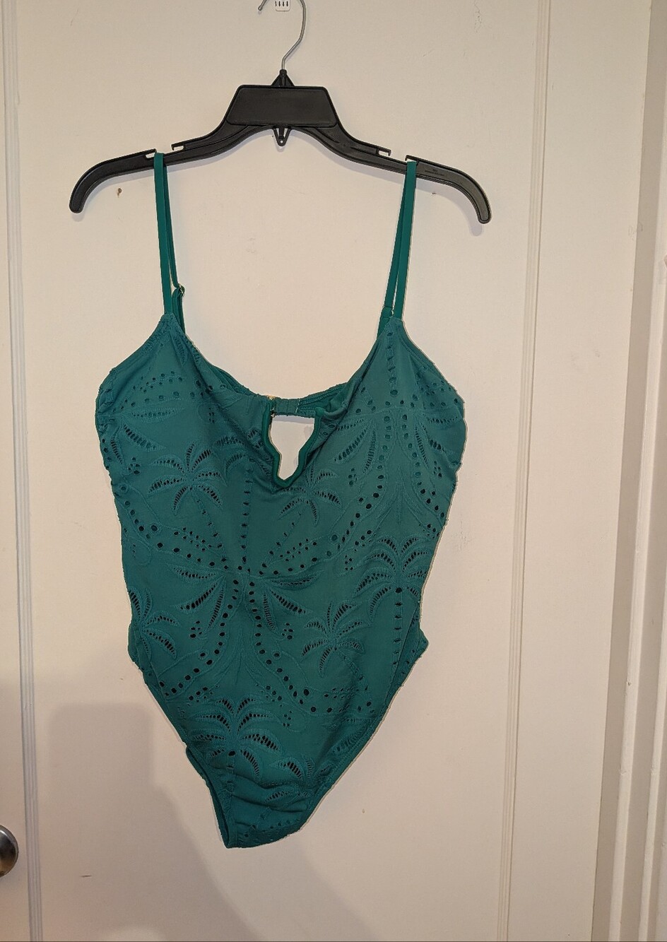 NWT Teal/Green Eyelet One-Piece Swimsuit Size 16/18